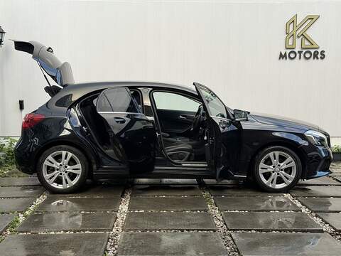 Mercedes-Benz A Class 2.1 A200d Sport (Premium) Hatchback 5dr Diesel 7G-DCT Euro 6 (s/s) (136 ps) - U148