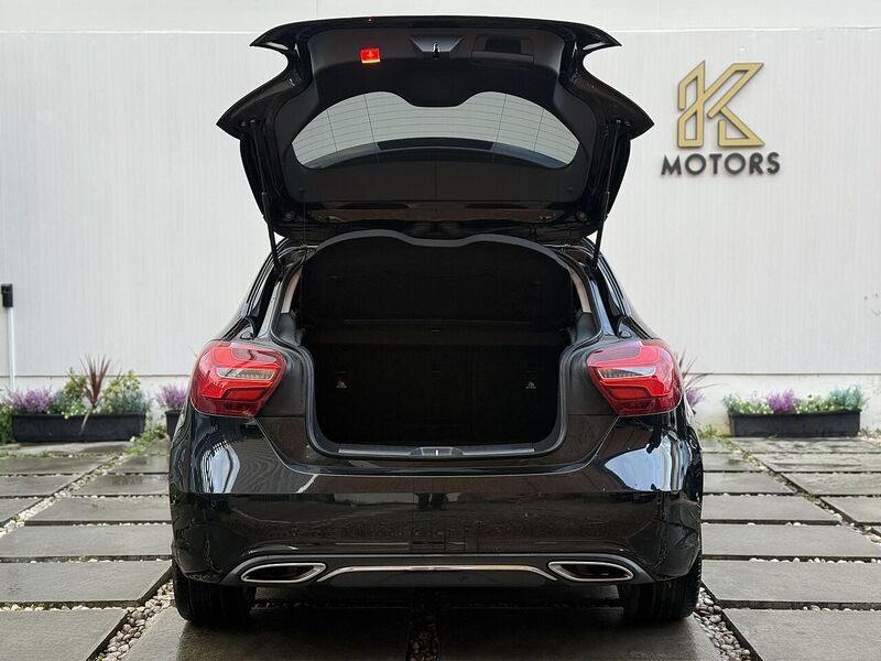 Mercedes-Benz A Class 2.1 A200d Sport (Premium) Hatchback 5dr Diesel 7G-DCT Euro 6 (s/s) (136 ps) - U148