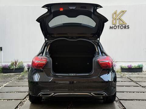 Mercedes-Benz A Class 2.1 A200d Sport (Premium) Hatchback 5dr Diesel 7G-DCT Euro 6 (s/s) (136 ps) - U148