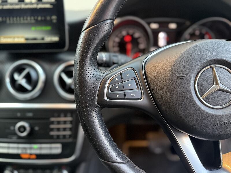 Mercedes-Benz A Class 2.1 A200d Sport (Premium) Hatchback 5dr Diesel 7G-DCT Euro 6 (s/s) (136 ps) - U148