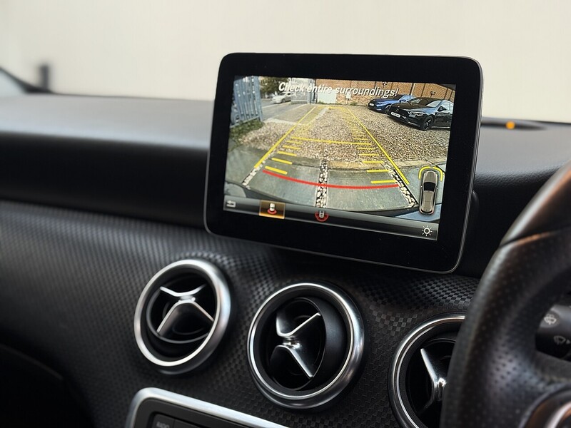 Mercedes-Benz A Class 2.1 A200d Sport (Premium) Hatchback 5dr Diesel 7G-DCT Euro 6 (s/s) (136 ps) - U148