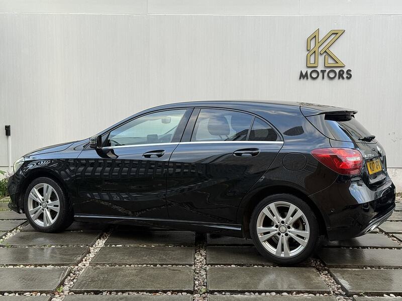 Mercedes-Benz A Class 2.1 A200d Sport (Premium) Hatchback 5dr Diesel 7G-DCT Euro 6 (s/s) (136 ps) - U148