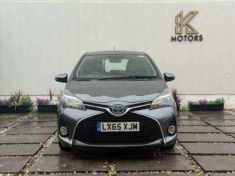 Toyota Yaris 1.5 VVT-h Icon Hatchback 5dr Petrol Hybrid E-CVT Euro 6 (101 ps) - U152