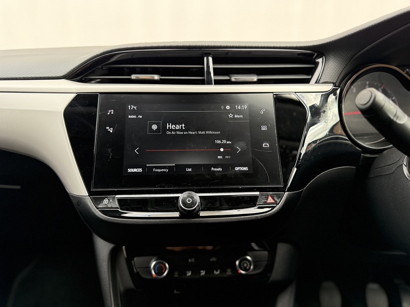 Vauxhall Corsa 1.2 SE Edition Hatchback 5dr Petrol Manual Euro 6 (75 ps) - U153