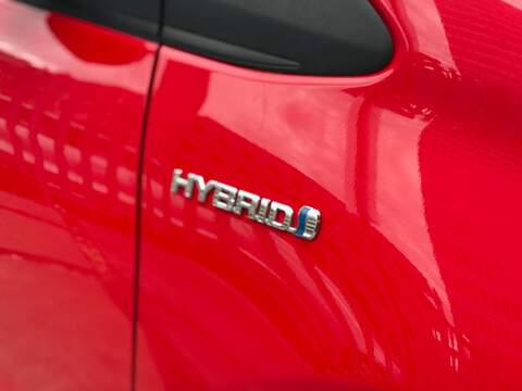 Toyota Yaris 1.5 VVT-h Icon Hatchback 5dr Petrol Hybrid E-CVT Euro 6 (101 ps) - U157