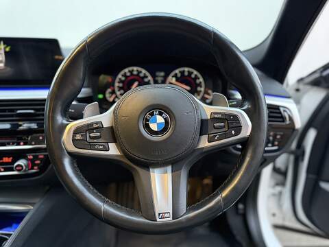 BMW 5 Series 2.0 520i GPF M Sport Saloon 4dr Petrol Auto Euro 6 (s/s) (184 ps) - U161