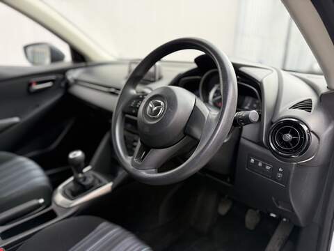 Mazda Mazda2 1.5 SKYACTIV-G SE Hatchback 5dr Petrol Manual Euro 6 (s/s) (75 ps) - U170