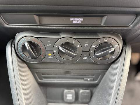 Mazda Mazda2 1.5 SKYACTIV-G SE Hatchback 5dr Petrol Manual Euro 6 (s/s) (75 ps) - U170