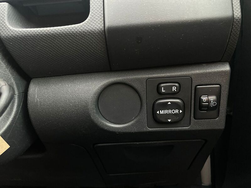 Toyota Yaris 1.3 T3 Hatchback 5dr Petrol Multimode (136 g/km, 85 bhp) - U173