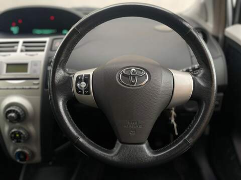 Toyota Yaris 1.3 T3 Hatchback 5dr Petrol Multimode (136 g/km, 85 bhp) - U173