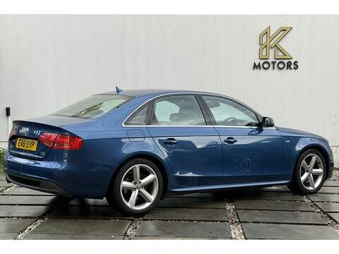 Audi A4 2.0 TFSI Executive S line Saloon 4dr Petrol S Tronic quattro Euro 5 (211 ps) - U178