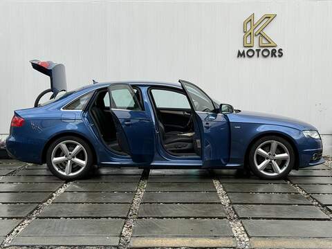 Audi A4 2.0 TFSI Executive S line Saloon 4dr Petrol S Tronic quattro Euro 5 (211 ps) - U178