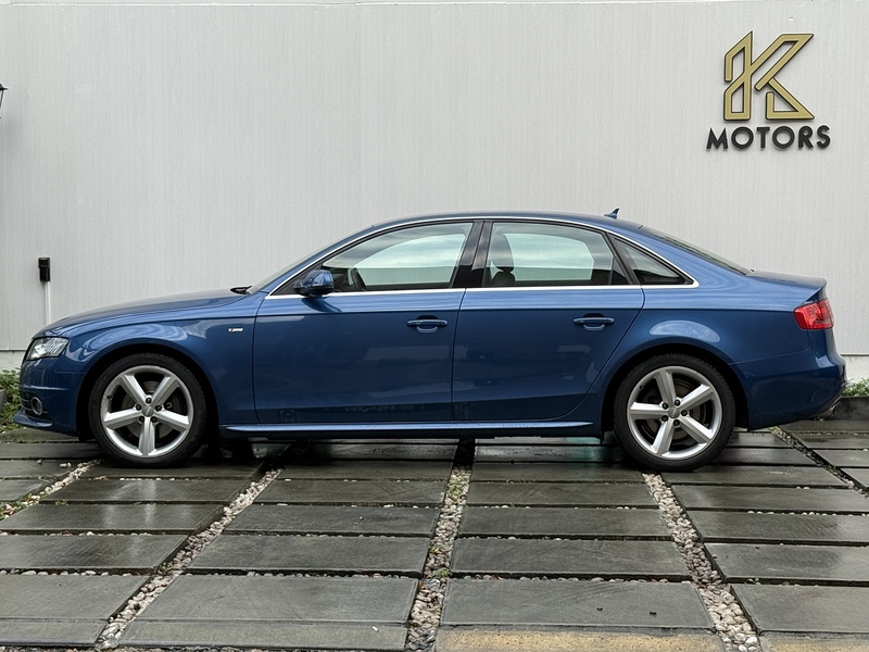Audi A4 2.0 TFSI Executive S line Saloon 4dr Petrol S Tronic quattro Euro 5 (211 ps) - U178