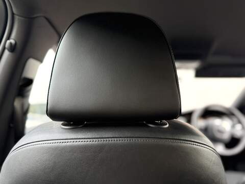 Audi A4 2.0 TFSI Executive S line Saloon 4dr Petrol S Tronic quattro Euro 5 (211 ps) - U178