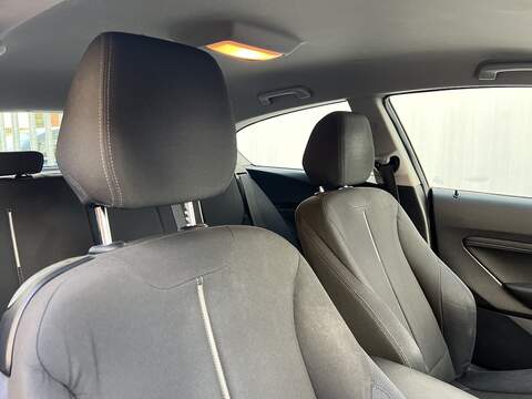 BMW 1 Series 1.6 116i Sport Hatchback 3dr Petrol Manual Euro 5 (s/s) (136 ps) - U179