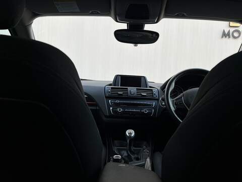 BMW 1 Series 1.6 116i Sport Hatchback 3dr Petrol Manual Euro 5 (s/s) (136 ps) - U179