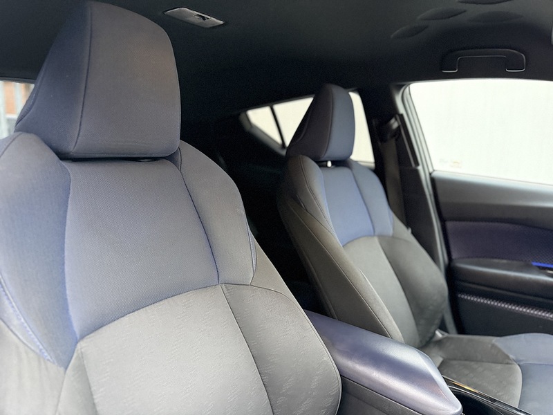 Toyota C-HR 1.8 VVT-h Dynamic SUV 5dr Petrol Hybrid CVT Euro 6 (s/s) (122 ps) - U188