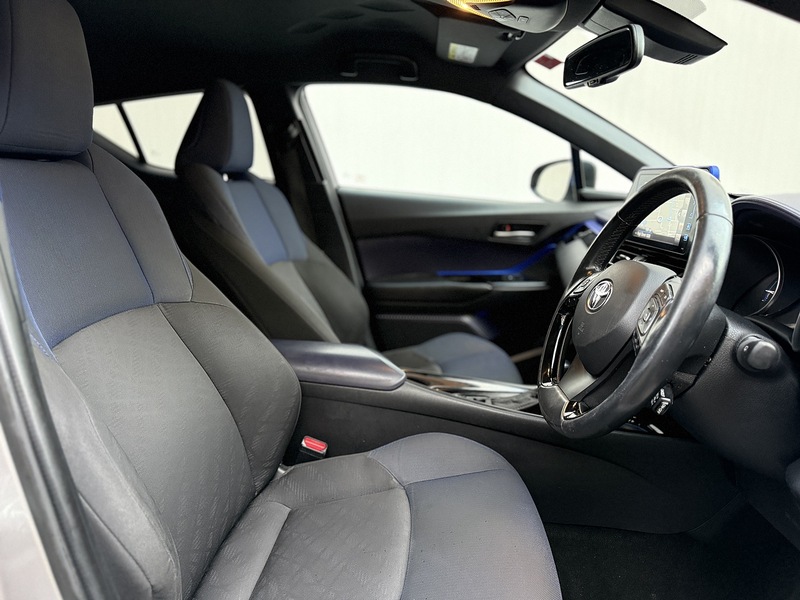 Toyota C-HR 1.8 VVT-h Dynamic SUV 5dr Petrol Hybrid CVT Euro 6 (s/s) (122 ps) - U188
