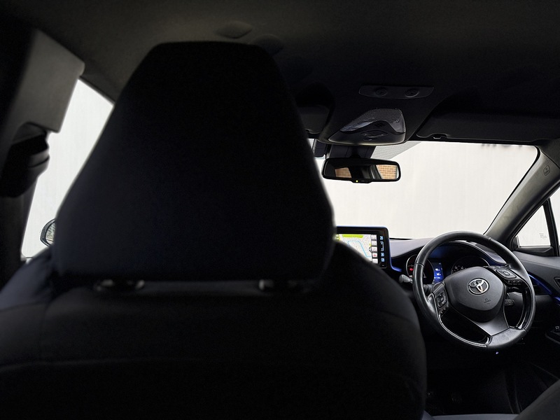 Toyota C-HR 1.8 VVT-h Dynamic SUV 5dr Petrol Hybrid CVT Euro 6 (s/s) (122 ps) - U188