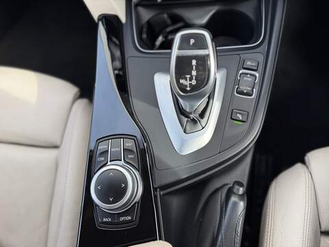 BMW 3 Series 2.0 320i Sport Touring 5dr Petrol Auto Euro 6 (s/s) (184 ps) - U191