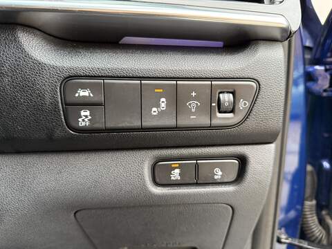 Kia Niro 64kWh 4+ SUV 5dr Electric Auto (201 bhp) - U194