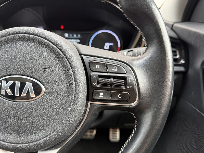 Kia Niro 64kWh 4+ SUV 5dr Electric Auto (201 bhp) - U194
