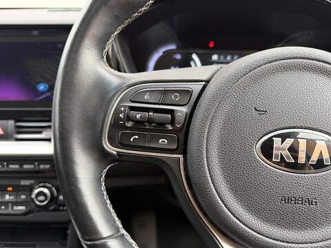 Kia Niro 64kWh 4+ SUV 5dr Electric Auto (201 bhp) - U194