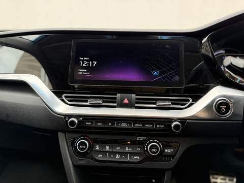 Kia Niro 64kWh 4+ SUV 5dr Electric Auto (201 bhp) - U194