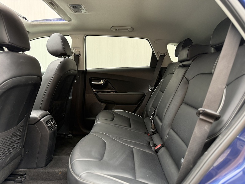 Kia Niro 64kWh 4+ SUV 5dr Electric Auto (201 bhp) - U194