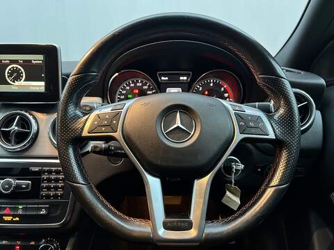 Mercedes-Benz GLA 2.1 GLA220 CDI AMG Line SUV 5dr Diesel 7G-DCT 4MATIC Euro 6 (s/s) (170 ps) - U196