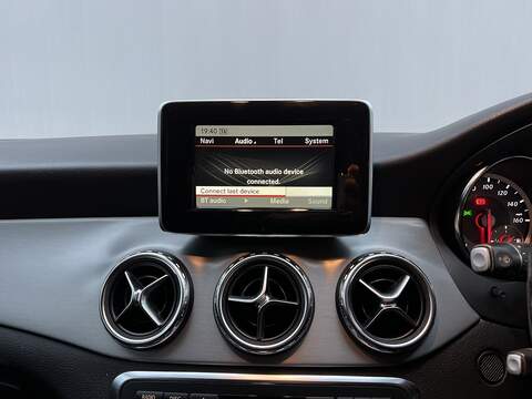 Mercedes-Benz GLA 2.1 GLA220 CDI AMG Line SUV 5dr Diesel 7G-DCT 4MATIC Euro 6 (s/s) (170 ps) - U196