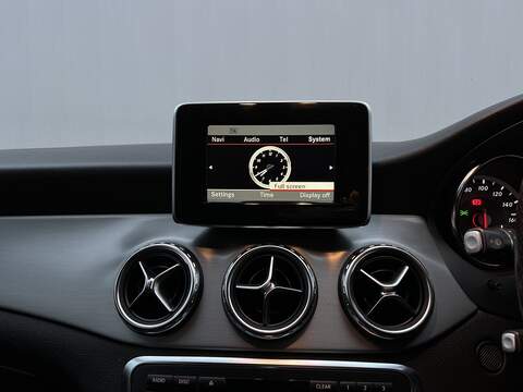 Mercedes-Benz GLA 2.1 GLA220 CDI AMG Line SUV 5dr Diesel 7G-DCT 4MATIC Euro 6 (s/s) (170 ps) - U196