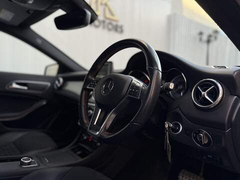 Mercedes-Benz GLA 2.1 GLA220 CDI AMG Line SUV 5dr Diesel 7G-DCT 4MATIC Euro 6 (s/s) (170 ps) - U198