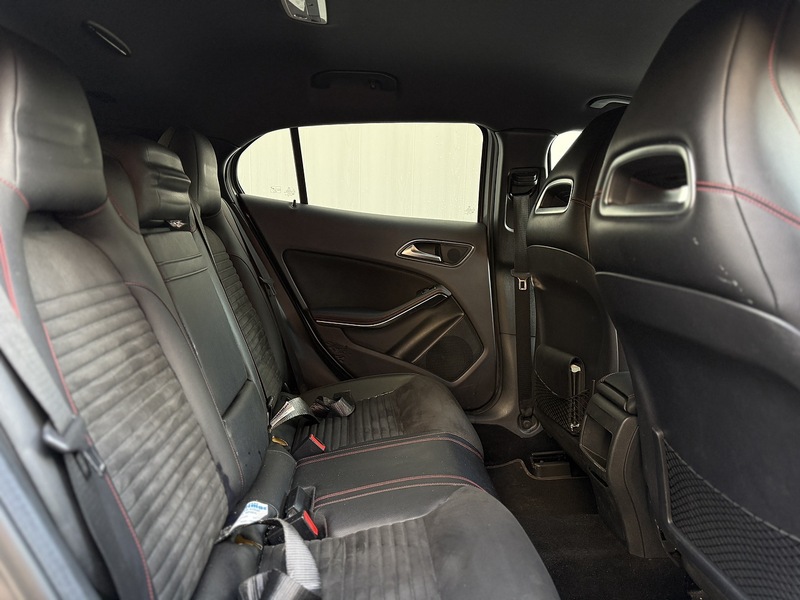 Mercedes-Benz GLA 2.1 GLA220 CDI AMG Line SUV 5dr Diesel 7G-DCT 4MATIC Euro 6 (s/s) (170 ps) - U198