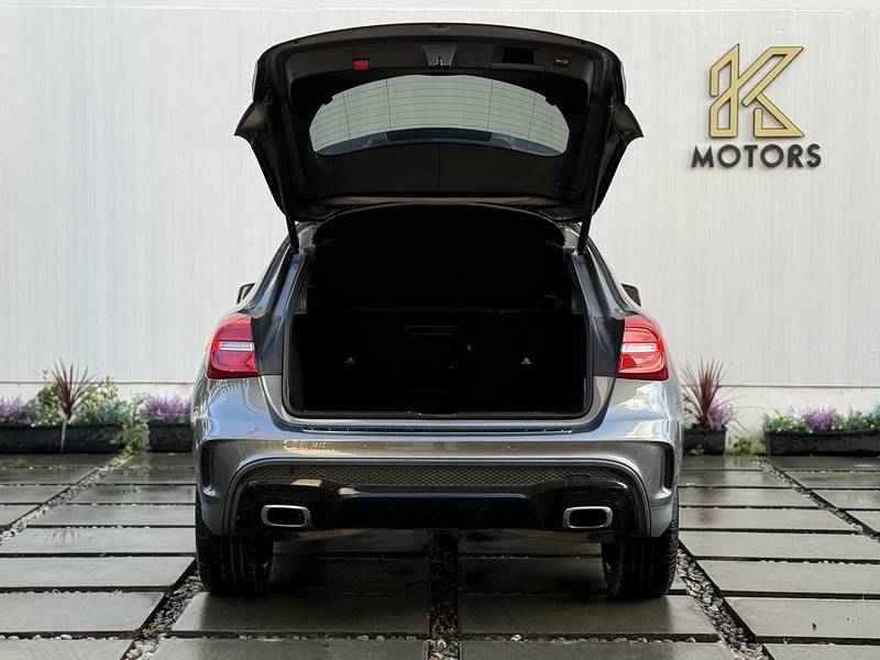Mercedes-Benz GLA 2.1 GLA220 CDI AMG Line SUV 5dr Diesel 7G-DCT 4MATIC Euro 6 (s/s) (170 ps) - U198