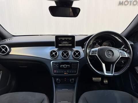 Mercedes-Benz GLA 2.1 GLA220 CDI AMG Line SUV 5dr Diesel 7G-DCT 4MATIC Euro 6 (s/s) (170 ps) - U198