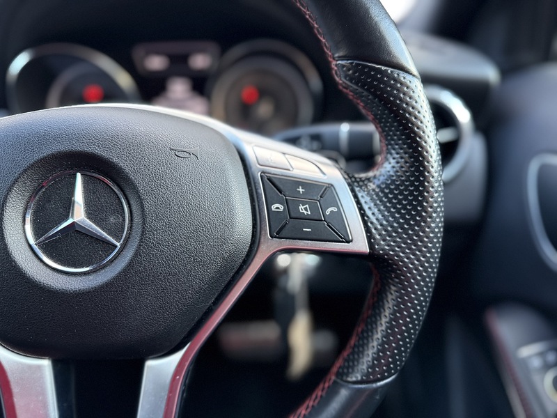 Mercedes-Benz GLA 2.1 GLA220 CDI AMG Line SUV 5dr Diesel 7G-DCT 4MATIC Euro 6 (s/s) (170 ps) - U198