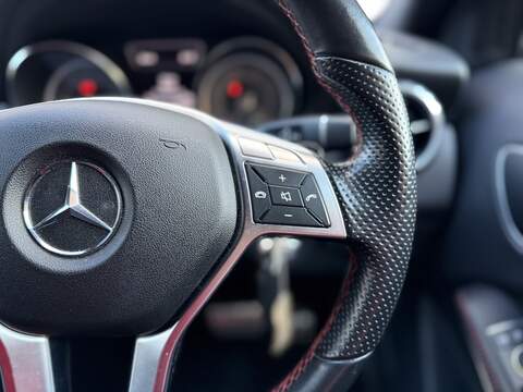 Mercedes-Benz GLA 2.1 GLA220 CDI AMG Line SUV 5dr Diesel 7G-DCT 4MATIC Euro 6 (s/s) (170 ps) - U198