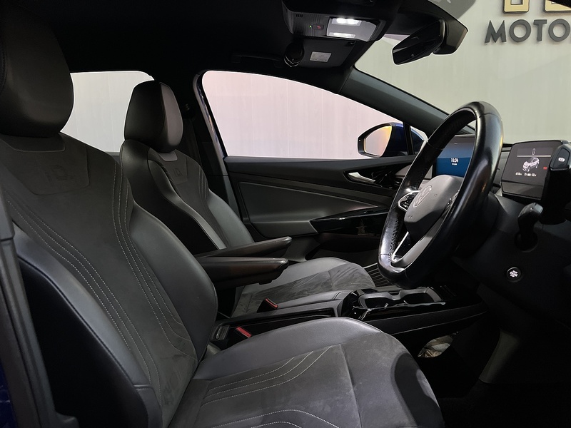 Volkswagen ID.4 Pure 52kWh Life SUV 5dr Electric Auto (148 ps) - U201