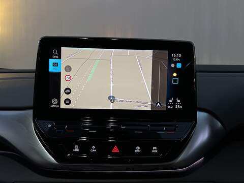 Volkswagen ID.4 Pure 52kWh Life SUV 5dr Electric Auto (148 ps) - U201