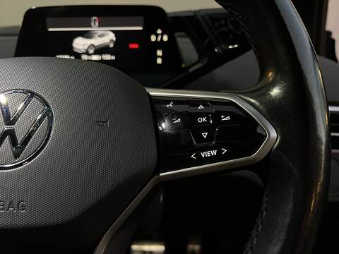 Volkswagen ID.4 Pure 52kWh Life SUV 5dr Electric Auto (148 ps) - U201