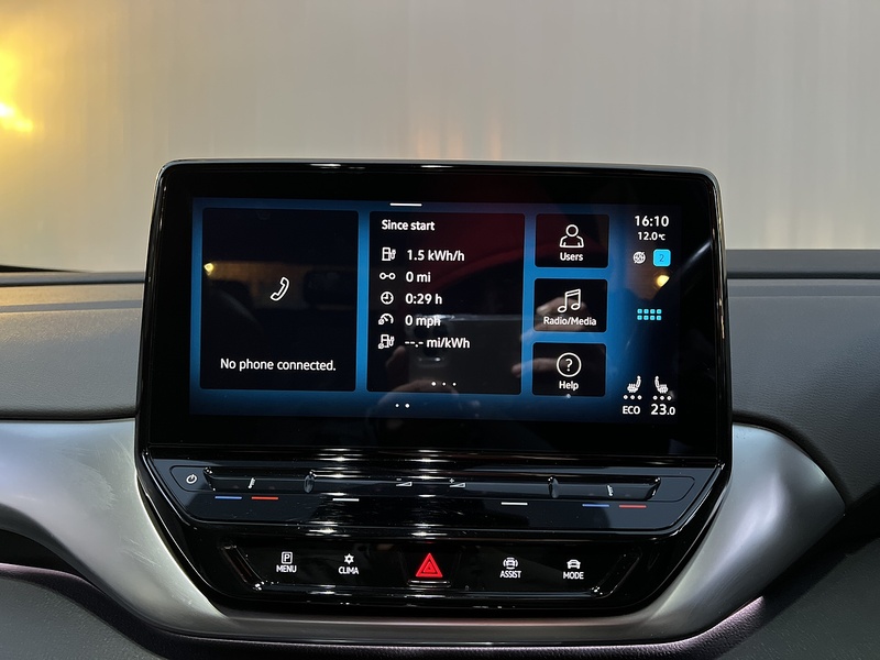 Volkswagen ID.4 Pure 52kWh Life SUV 5dr Electric Auto (148 ps) - U201