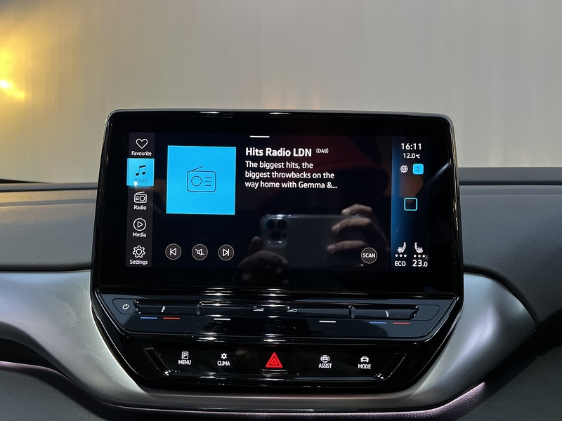 Volkswagen ID.4 Pure 52kWh Life SUV 5dr Electric Auto (148 ps) - U201