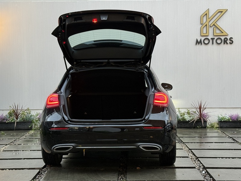 Mercedes-Benz A Class 1.5 A180d Sport (Executive) Hatchback 5dr Diesel 7G-DCT Euro 6 (s/s) (116 ps) - U203