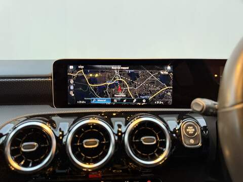 Mercedes-Benz A Class 1.5 A180d Sport (Executive) Hatchback 5dr Diesel 7G-DCT Euro 6 (s/s) (116 ps) - U203