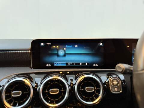 Mercedes-Benz A Class 1.5 A180d Sport (Executive) Hatchback 5dr Diesel 7G-DCT Euro 6 (s/s) (116 ps) - U203