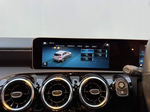 Mercedes-Benz A Class 1.5 A180d Sport (Executive) Hatchback 5dr Diesel 7G-DCT Euro 6 (s/s) (116 ps) - U203