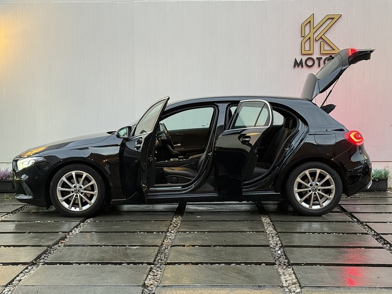 Mercedes-Benz A Class 1.5 A180d Sport (Executive) Hatchback 5dr Diesel 7G-DCT Euro 6 (s/s) (116 ps) - U203