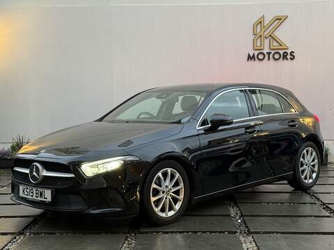 Mercedes-Benz A Class 1.5 A180d Sport (Executive) Hatchback 5dr Diesel 7G-DCT Euro 6 (s/s) (116 ps) - U203