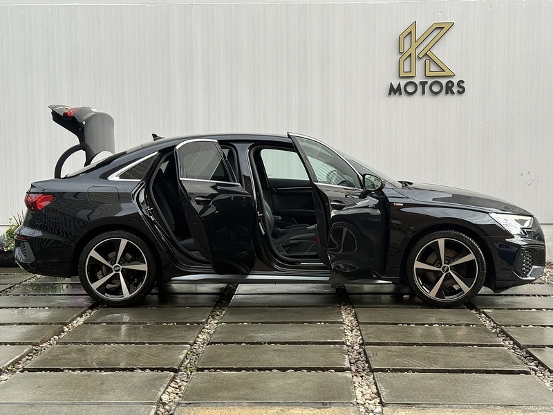 Audi A3 1.5 TFSI 35 S line Saloon 4dr Petrol S Tronic Euro 6 (s/s) (150 ps) - U205